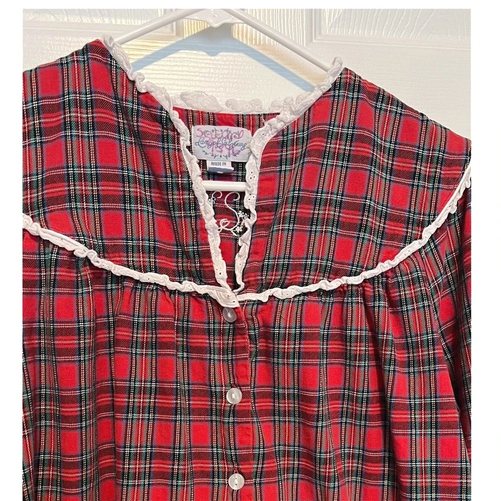 Lanz of Salzburg M Traditional Long Sleeve Nightgown Red Plaid Cotton Flannel